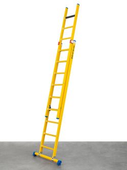 3 x 8 Gvk Ladder met stabiliteitsbalk, 8 sporten